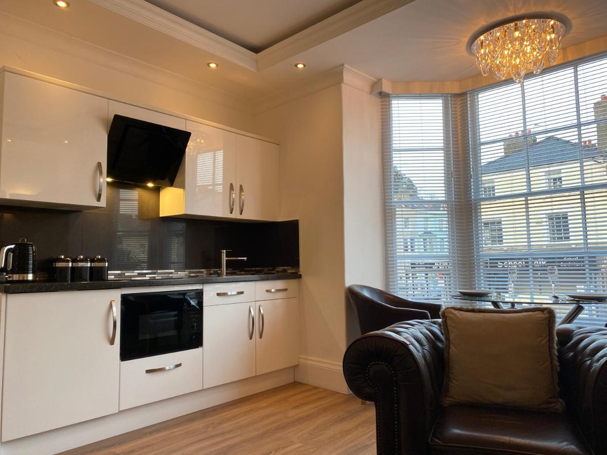 The Maureen Suite Llandudno Exterior foto